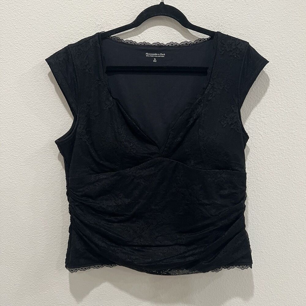 Abercrombie & Fitch The A&F Zoe Bra-Free Lace Top Size XL Black Whimsigoth Vamp - Picture 2 of 9